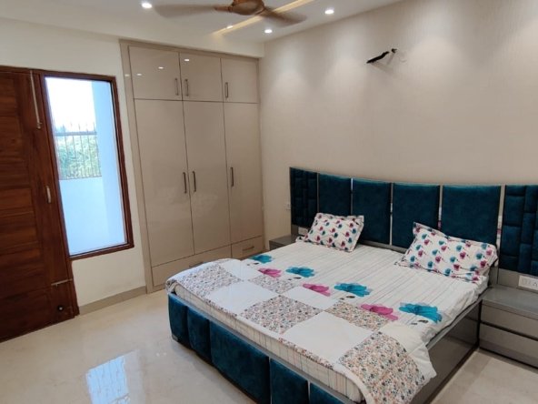 3 bhk flat for sale in zirakpur sunlight homes